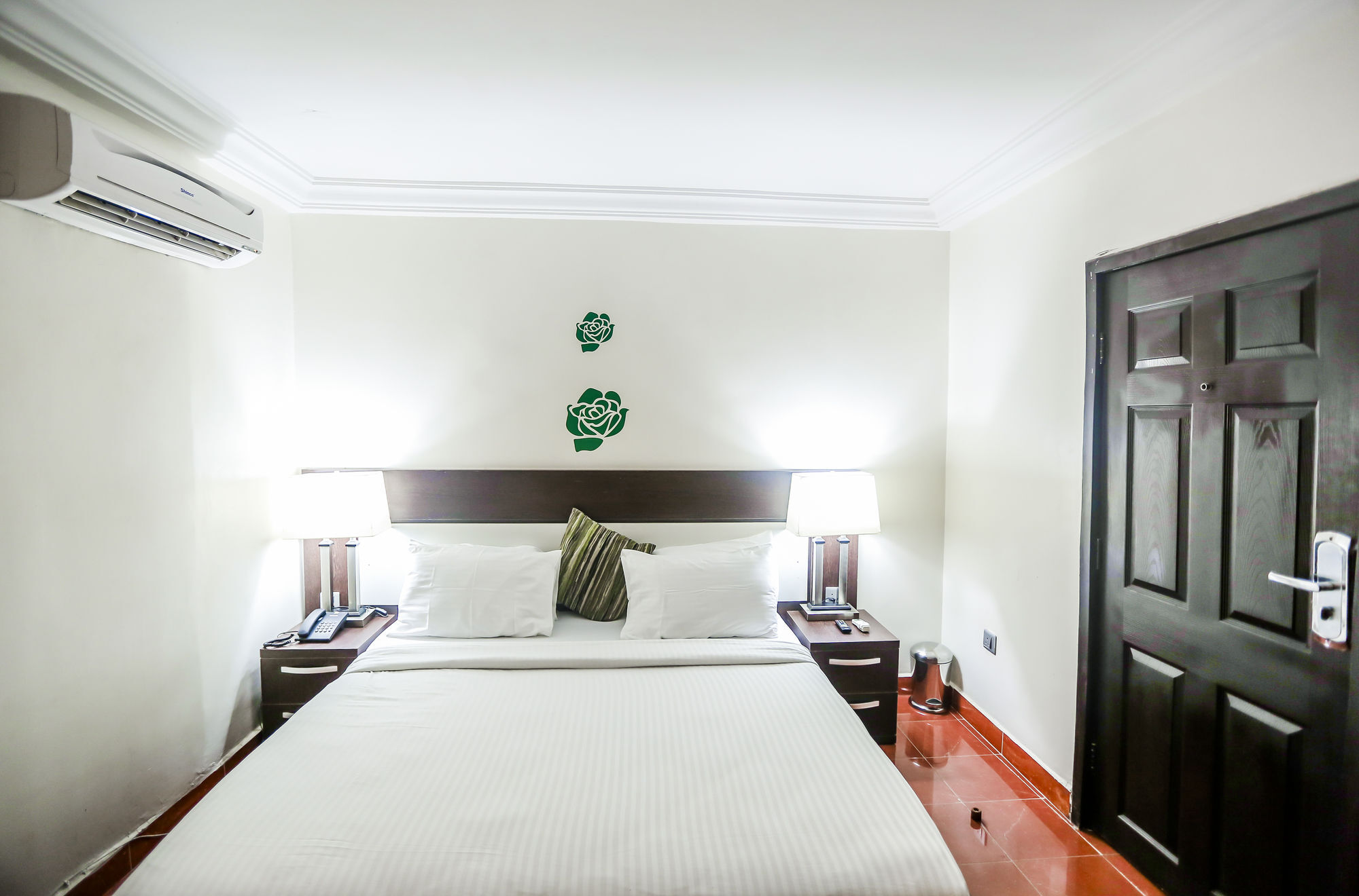 Tranquil Mews Hotel Jabi Exterior foto